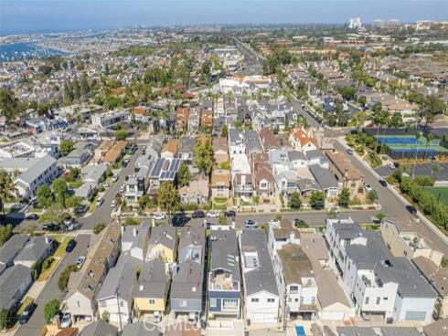 708 Heliotrope , Corona del Mar, CA