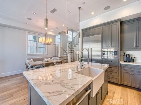 708 Heliotrope , Corona del Mar, CA