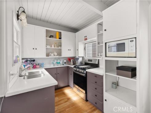 411 Jasmine Avenue, Corona del Mar, CA