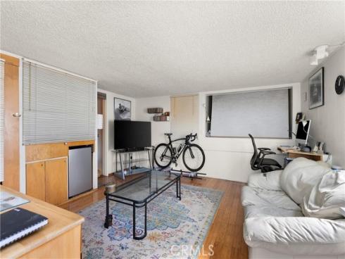 411 Jasmine Avenue, Corona del Mar, CA