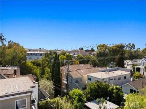 411  Jasmine   Avenue, Corona del Mar, CA