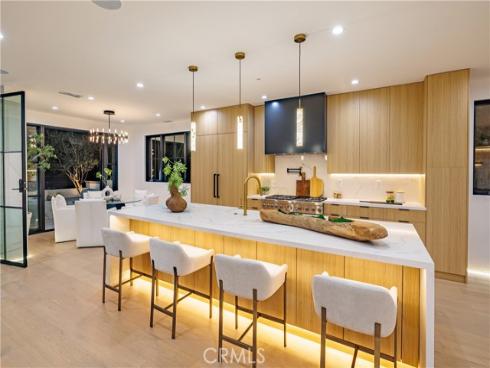 429 Dahlia Ave , Corona del Mar, CA