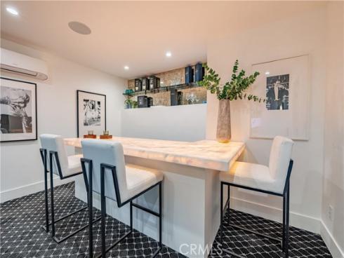 429 Dahlia Ave , Corona del Mar, CA