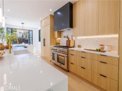 429 Dahlia Ave , Corona del Mar, CA