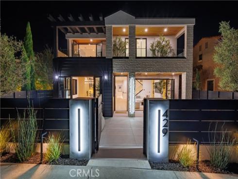 429 Dahlia Ave , Corona del Mar, CA