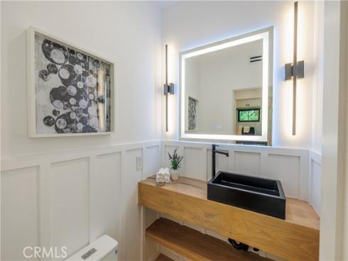 429 Dahlia Ave , Corona del Mar, CA