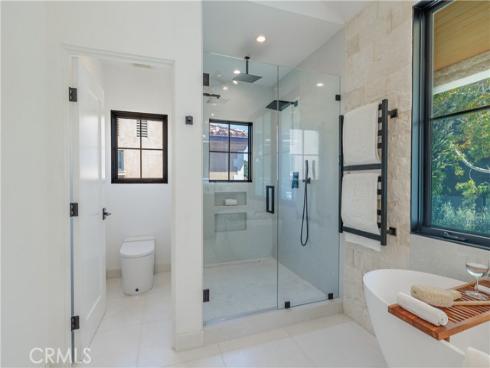 429 Dahlia Ave , Corona del Mar, CA