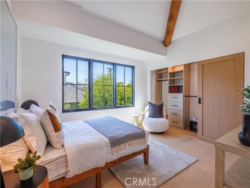 429 Dahlia Ave , Corona del Mar, CA