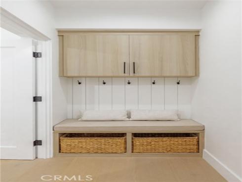 429 Dahlia Ave , Corona del Mar, CA