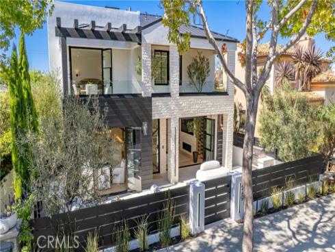 429 Dahlia Ave , Corona del Mar, CA