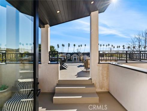 305 Fernleaf , Corona del Mar, CA
