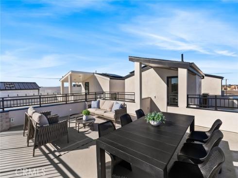 305 Fernleaf , Corona del Mar, CA