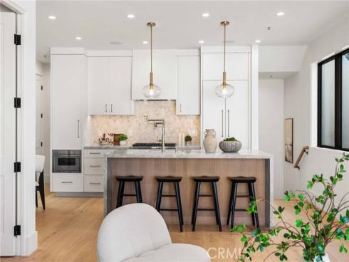 303 Fernleaf , Corona del Mar, CA