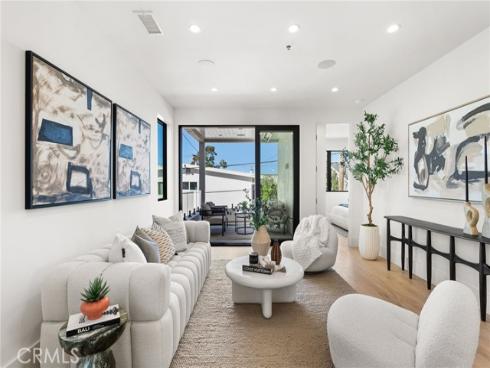 303 Fernleaf , Corona del Mar, CA