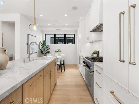 303 Fernleaf , Corona del Mar, CA