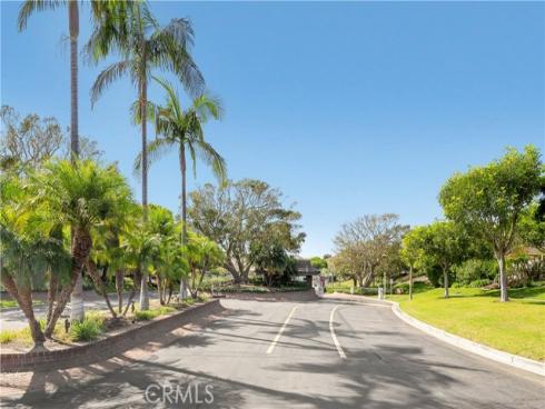 10  Shoal Drive  , Corona del Mar, CA