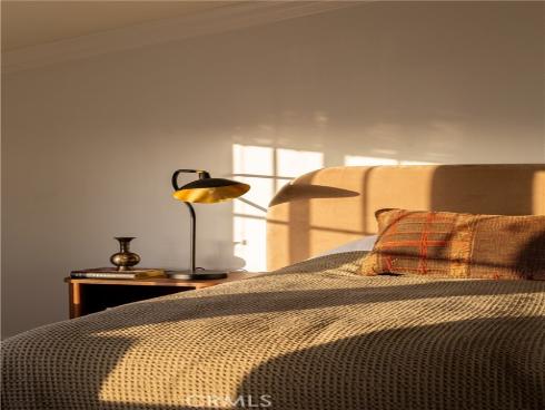 433  Acacia  , Corona del Mar, CA