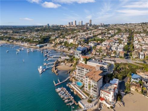 2578 Bungalow Place, Corona del Mar, CA