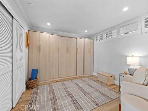 739 Avocado , Corona del Mar, CA