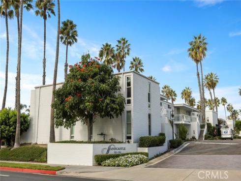 739 Avocado , Corona del Mar, CA