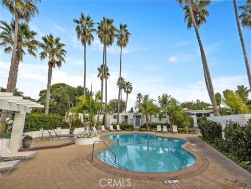 739 Avocado , Corona del Mar, CA