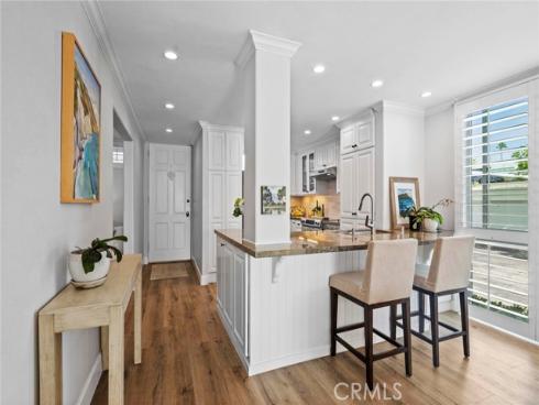 739 Avocado , Corona del Mar, CA