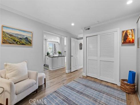 739 Avocado , Corona del Mar, CA