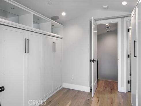 503  Poinsettia  , Corona del Mar, CA