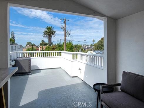 503  Poinsettia  , Corona del Mar, CA