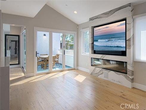 503  Poinsettia  , Corona del Mar, CA