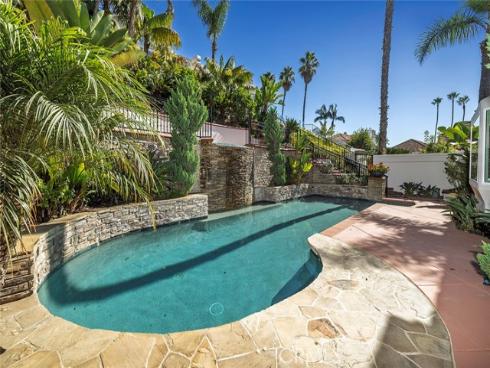 6  Harbor Pointe   Drive, Corona del Mar, CA