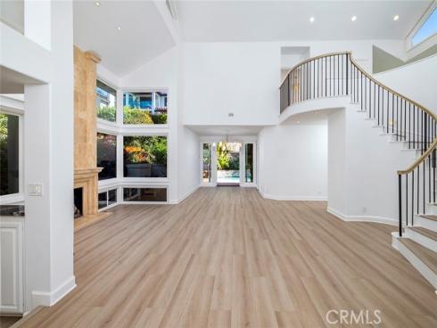 6  Harbor Pointe   Drive, Corona del Mar, CA