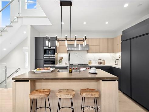 508  Acacia  , Corona del Mar, CA