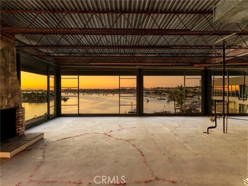 2525  Ocean  6B-C  Boulevard, Corona del Mar, CA