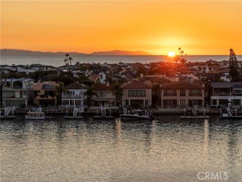 2525  Ocean  6B-C  Boulevard, Corona del Mar, CA