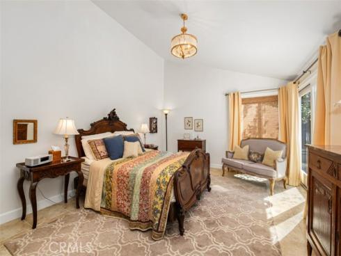 18 Shoal Drive , Corona del Mar, CA