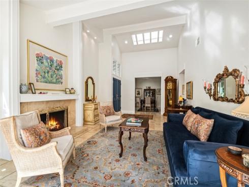 18 Shoal Drive , Corona del Mar, CA