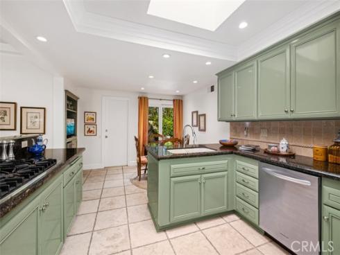 18 Shoal Drive , Corona del Mar, CA