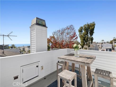 302  Orchid   Avenue, Corona del Mar, CA