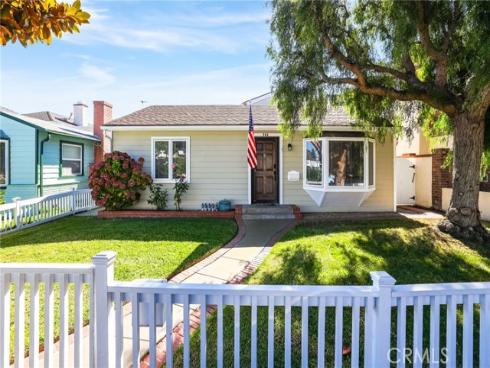 328 Poinsettia , Corona del Mar, CA