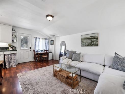 328 Poinsettia , Corona del Mar, CA