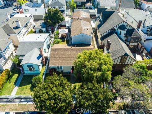 328 Poinsettia , Corona del Mar, CA