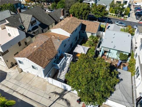 328  Poinsettia  , Corona del Mar, CA