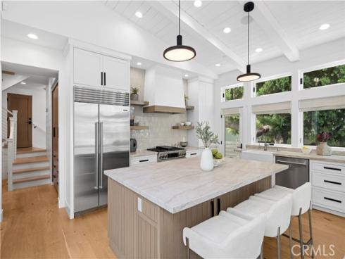 706  Poinsettia  , Corona del Mar, CA