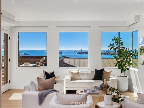 3130  Breakers  , Corona del Mar, CA