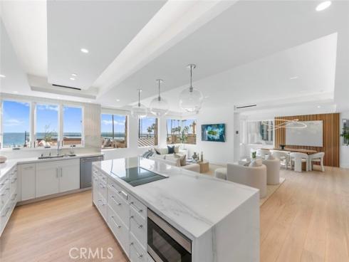 3130  Breakers  , Corona del Mar, CA