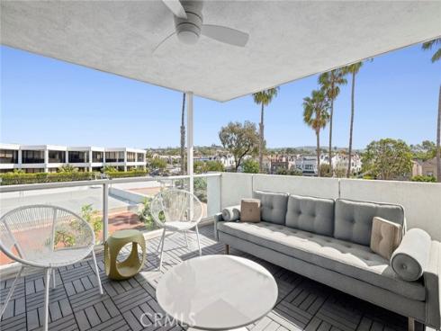 775 Avocado , Corona del Mar, CA