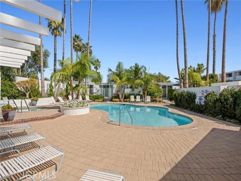 775 Avocado , Corona del Mar, CA