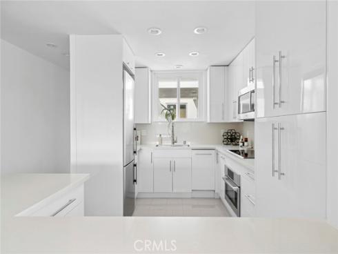 775 Avocado , Corona del Mar, CA