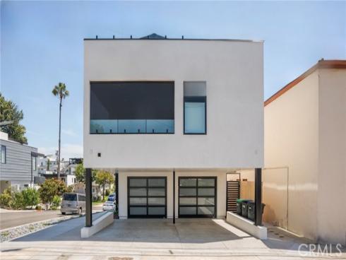 521  Iris  , Corona del Mar, CA